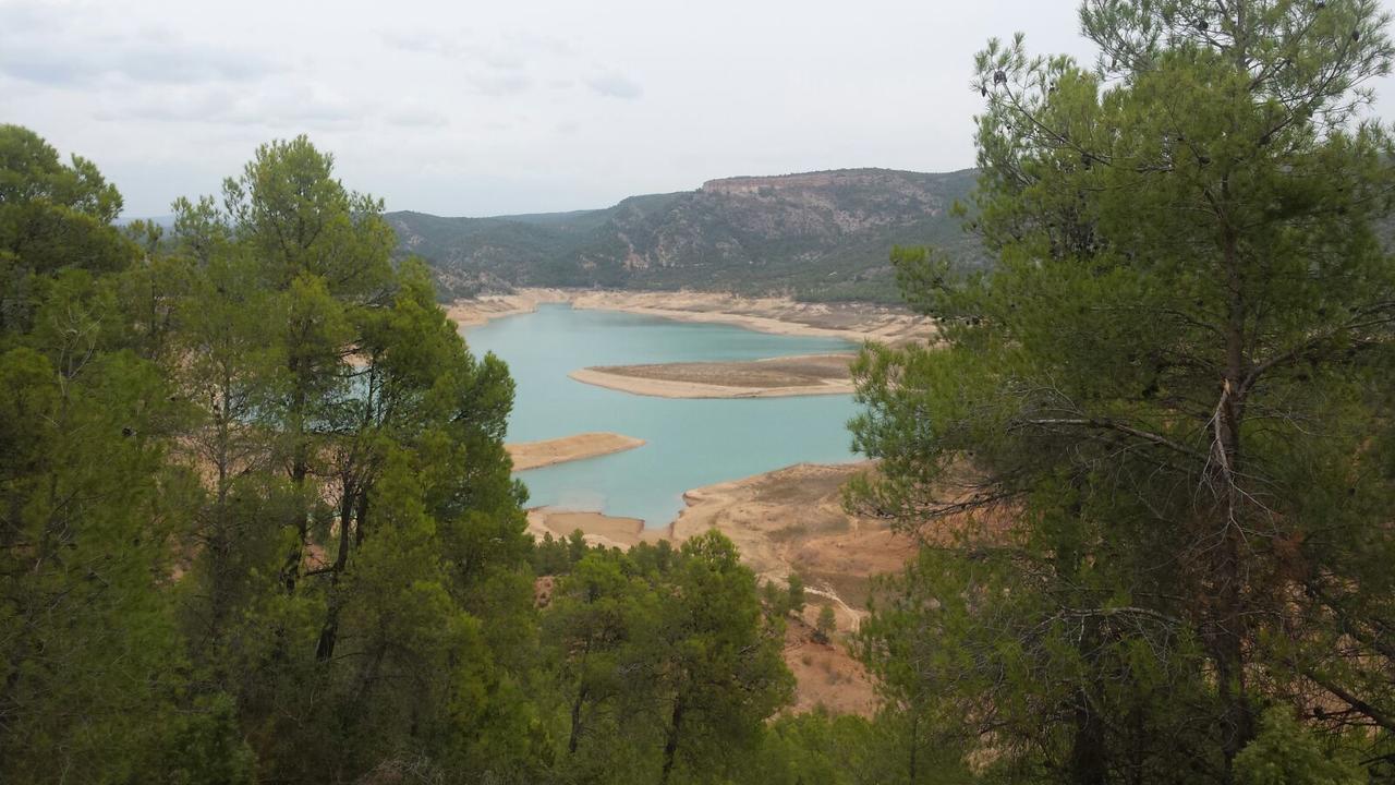 Aparthotel El Rincon De Piedra Enguídanos Esterno foto